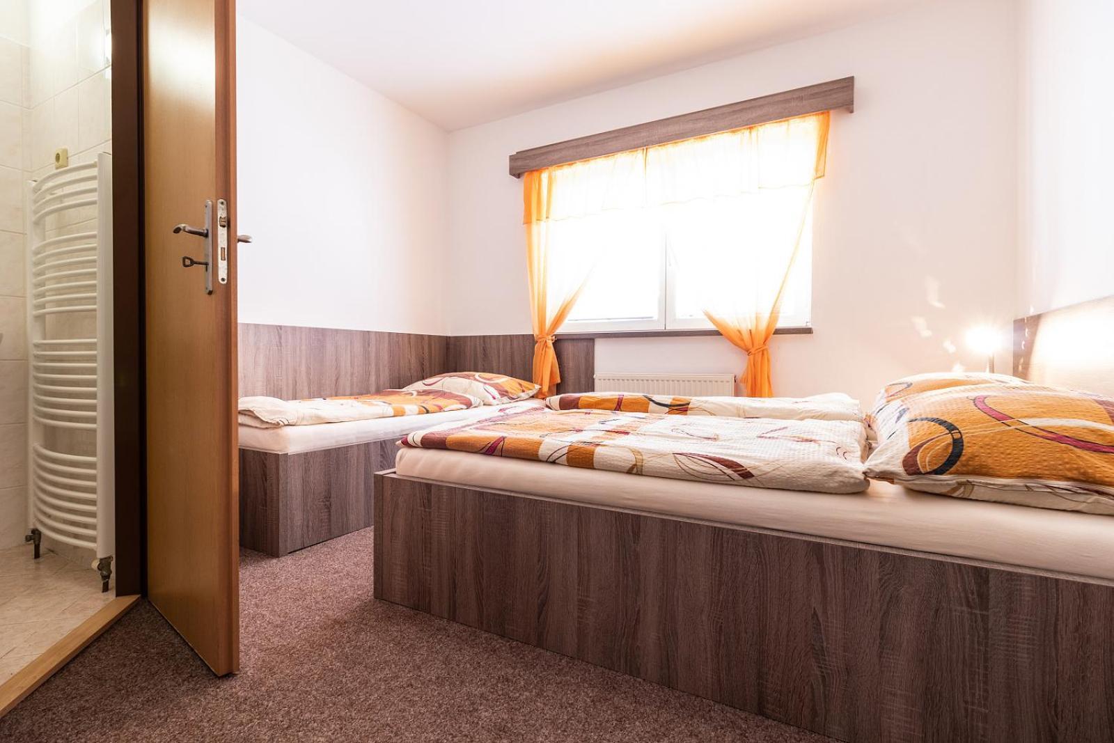 Penzion San Marco - Pod Budama Hotel มูติเยนิตเซ ภายนอก รูปภาพ